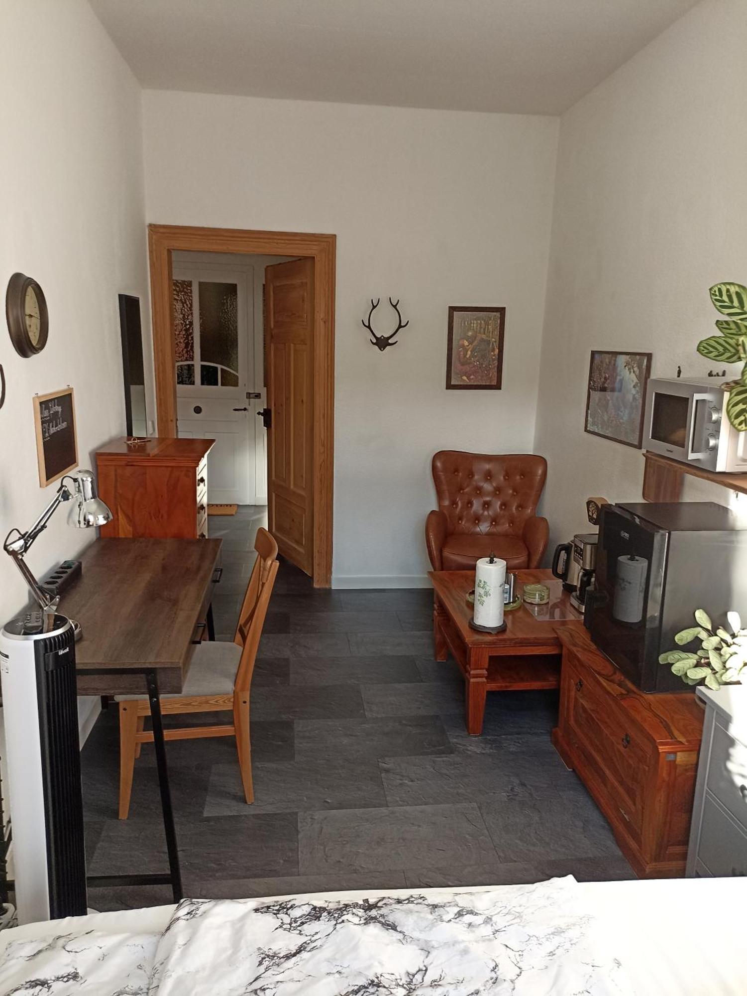 Privates Gaestezimmer In Альтенбург Экстерьер фото